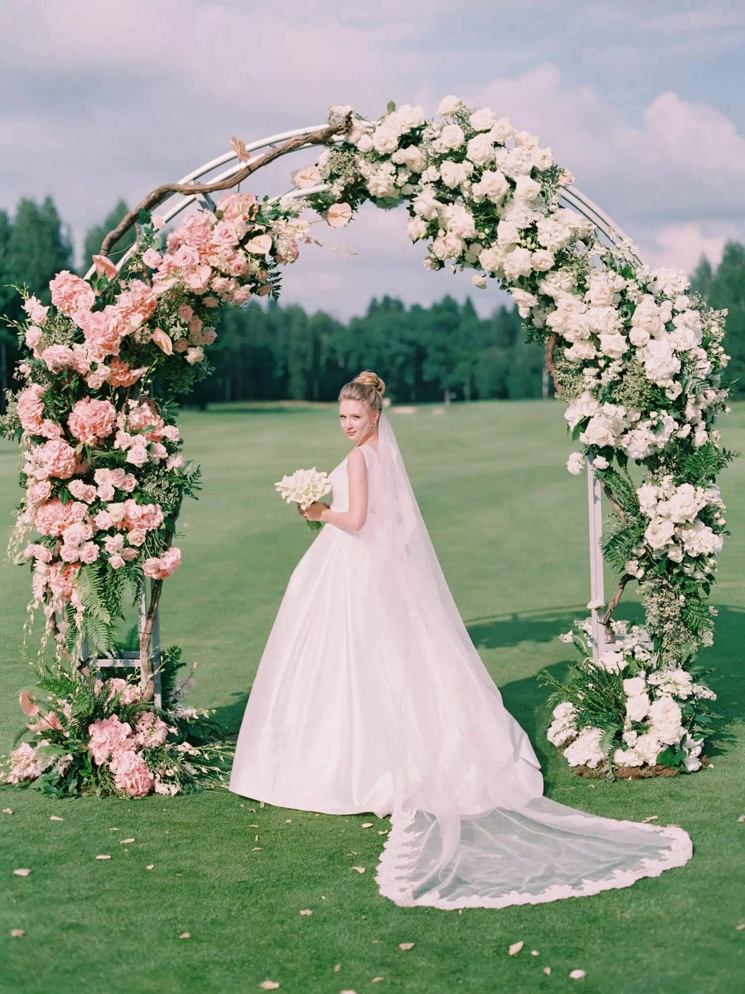 СВАДЬБА В ГОЛЬФ-КЛУБЕ - BMWedding